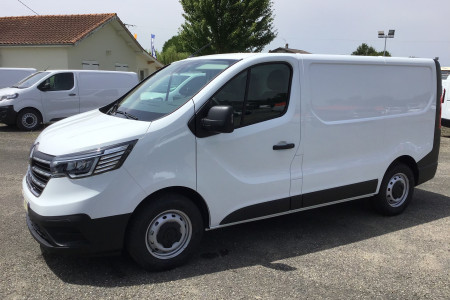 RENAULT TRAFIC FOURGON L1H1 2T8 2.0 BLUE DCI 150 GRAND CONFORT 3PL occasion