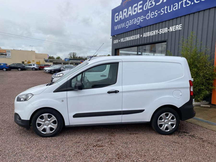 FORD TOURNEO COURIER 1.5 TDCi - 100 S&S FOURGON Trend ( 294e ht /mois) occasion