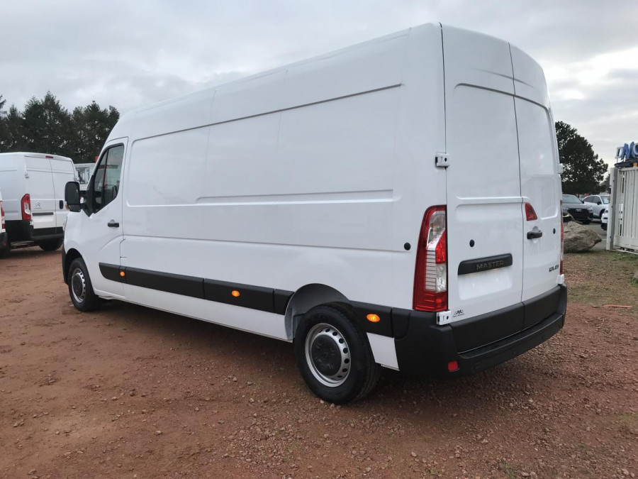 RENAULT MASTER (28990? HT) Confort F3500 L3H2 2.3 Blue dCi - 135   FOURGON L3H2 Traction  occasion