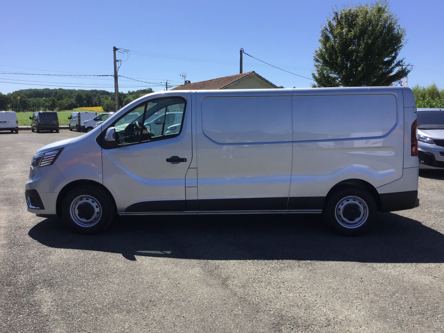 RENAULT TRAFIC FOURGON L2H1 3T 2.0 BLUE DCI 150 ADVANCE 3PL occasion